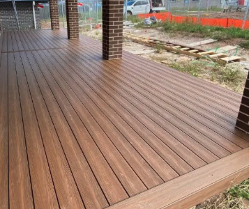 Composite deck installation in Cincinnati
